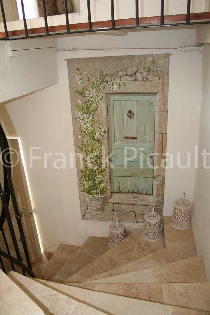 Trompe l'oeil porte verte Chateau des Bertrands